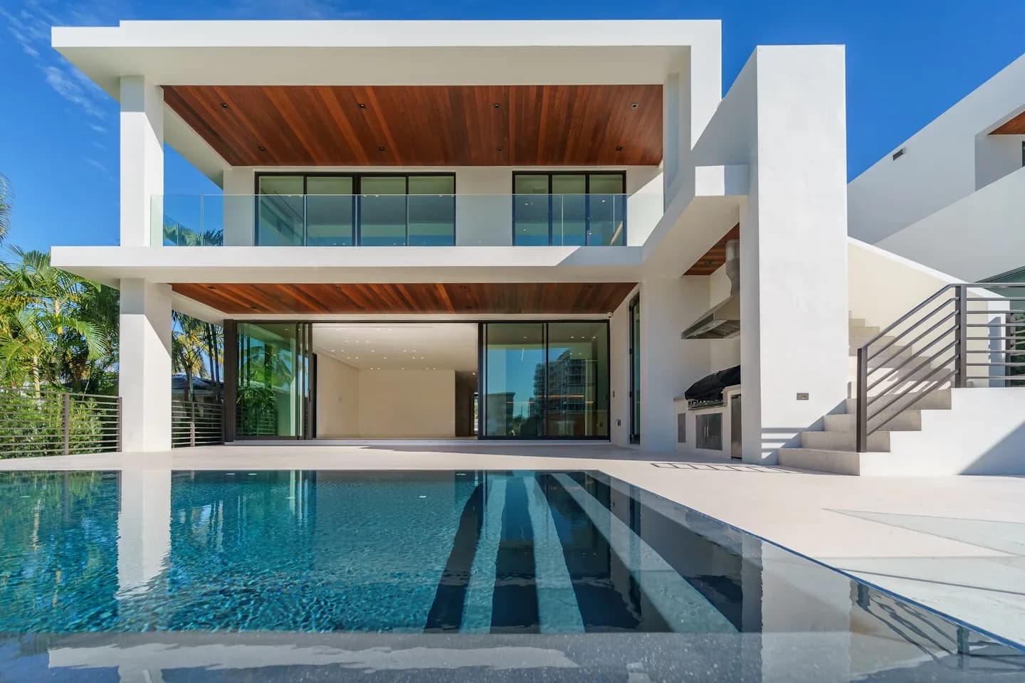 Villa contemporaine avec piscine, Knokke (à vendre)